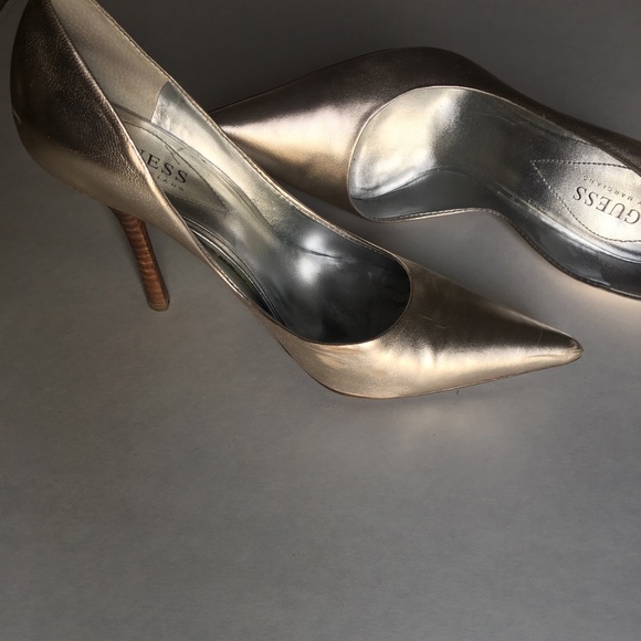 Champagne guess pumps size 9 🌶🌶🌶 - Picture 3 of 8